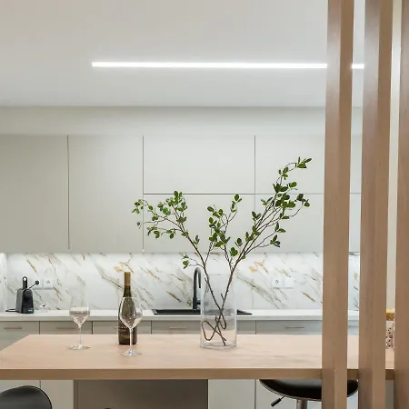 Luxurious&spacious Apartment, 5star Location Free Netflix! Apartamento *